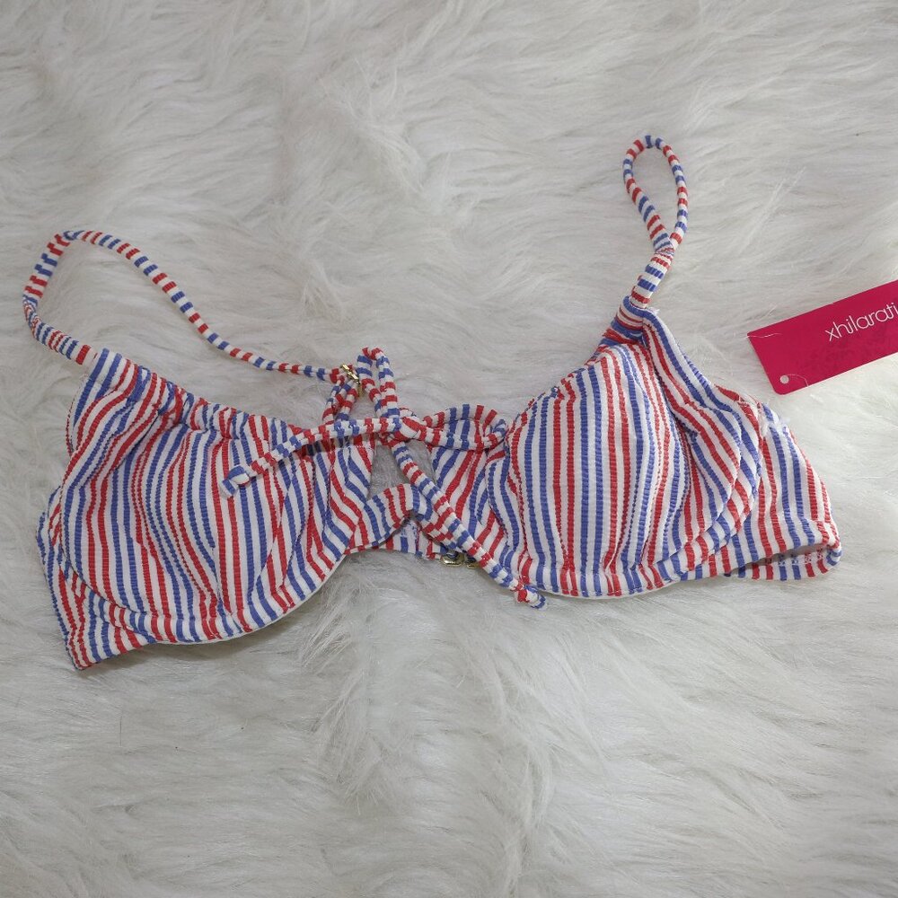 Xhilaration Striped Underwire Bikini Top – NWT 🇺🇸✨